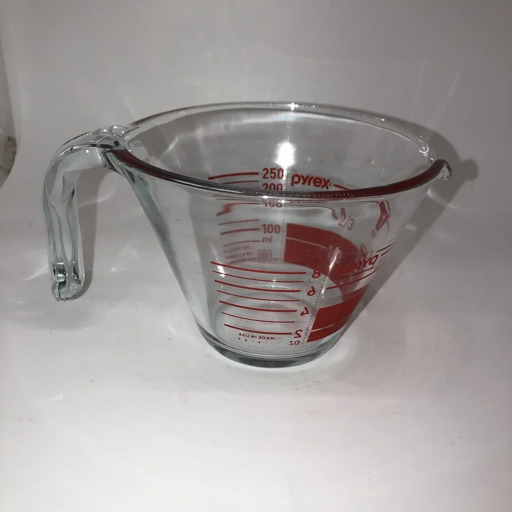 Pyrex Vintage Measuring 1 Cup Conical Shape Glass Reverse Print Red